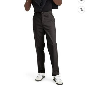 Dockers Men's Black Chinos • BRAND NEW! Size 34x32